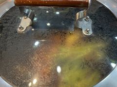 -袁小二大东北铁锅炖(吉祥村总部)