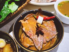 -巴奴毛肚火锅概念餐厅