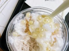 龙眼椰汁冰-丹礼糖甜品