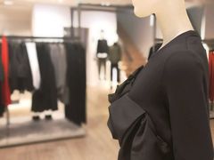 -COS(月星环球港店)