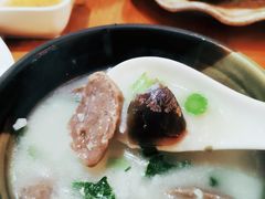 牛肉丸皮蛋青菜粥-金穗园·砂锅粥.醉鸡煲火锅(长寿路店)