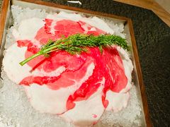-三出山火锅(南京万象天地店)