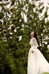 点击看大图 -挪娅婚纱摄影皇家会所