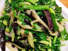 韭菜茄子毛豆-侬佳蒸菜馆(听潮店)