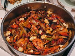 -黄记煌三汁焖锅(新佳丽江汉路店)