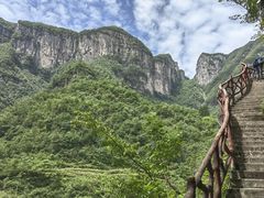 -鹿院坪生态旅游景区