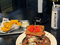 -W COLLECTIVE  DESSERT SHOP