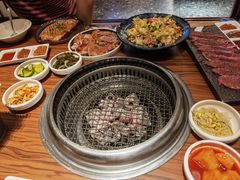 -烧肉一番·新韩式炭火烤肉(大岭山店)