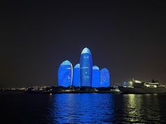 -三亚游船旅游中心(三亚鹿回头游艇游船公共码头店)