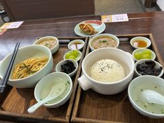 -蟹上黄·蟹黄面·江南糖水(人民广场店)