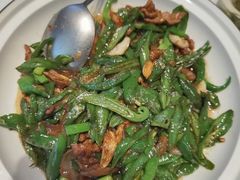 -老湘亲·品鉴湘菜(蔡塘爱琴海店)