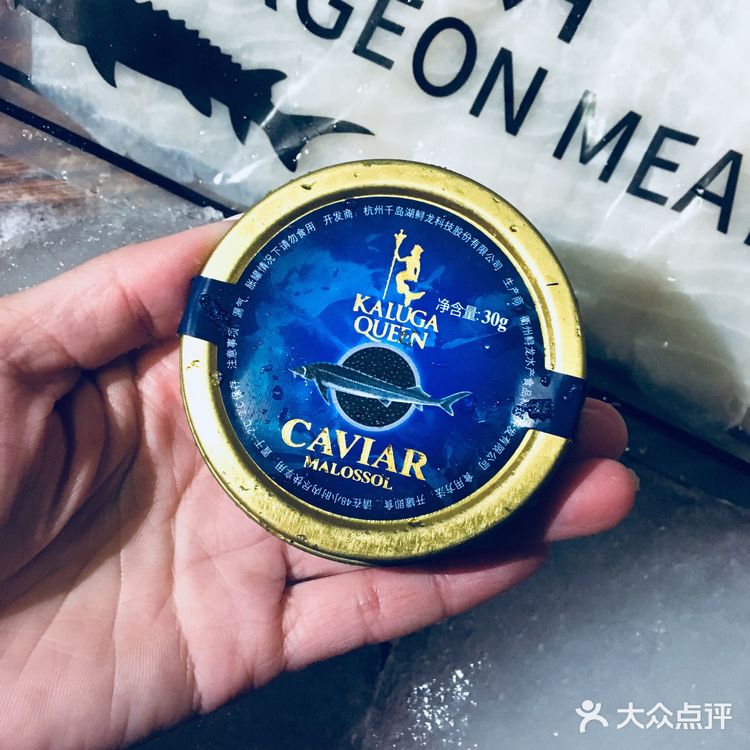 卡露伽鱼子的多种餐搭，家食的仪式感