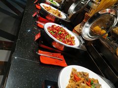 -四海一家自助餐(益田假日广场店)