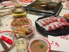 -焱三乐四川火锅店(经纬街店)