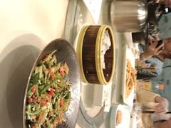 -莲餐厅·湖北菜·潜江小龙虾店(愚园路店)