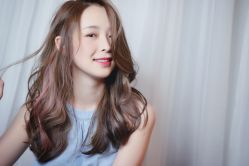 -PE SALON