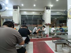-易记皮肚面(明瓦廊店)