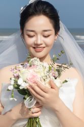 -挪娅婚纱摄影皇家会所