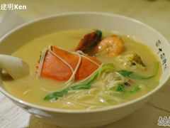 -十面欢腾·海鲜面·台式Bistro(长乐路店)
