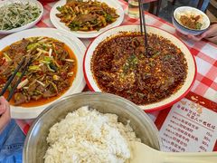 -洪霞餐馆·川菜·鲜货现炒(两江春城店)