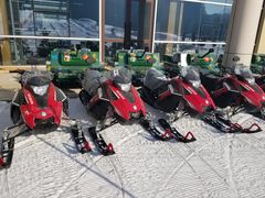 游乐设施-荣盛康旅野三坡滑雪场