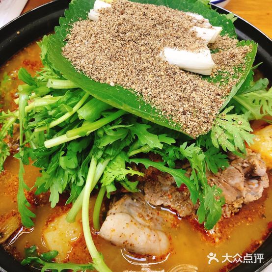 胡成脊骨汤(连红小区店)