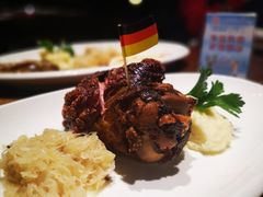-1886德国汽车餐厅(外滩十六铺码头店)