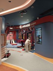 -奈尔宝家庭中心·亲子餐厅(北京东坝万达店)