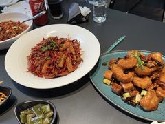 -铜锣湾·有麝自然香(渝北财富中心店)