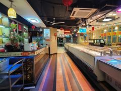 -尚品海鲜肥牛自助火锅(湖明店)
