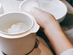 -燕庭·纯燕窝·甜品下午茶(南京西路店)