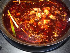 -赞花婆鲜兔辣卤火锅