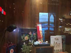 -墨格(浦东嘉里城店)