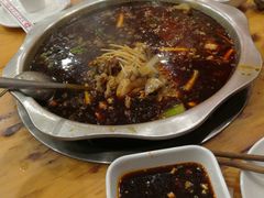 -刘胖娃鱼庄·特色肥肠鱼(杨家坪店)