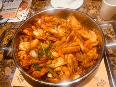 -黄记煌三汁焖锅(金凤万达广场店)