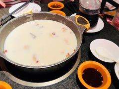煲宫养生猪肚鸡（中份）-煲宫猪肚鸡(昆山金鹰国际购物中心店)
