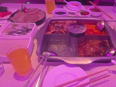 -海底捞火锅(杭州庆春路夜宵主题店)