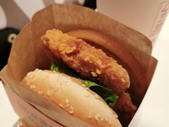 -麦当劳(广州新港东路第二分店)