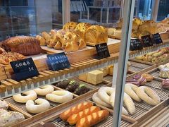-焙丽拾光(麦凯乐直营店)