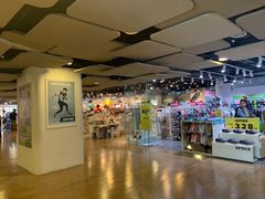 -东荟城名店仓