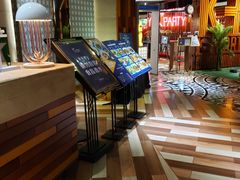 -K+全国连锁KTV(绿地缤纷天地店)