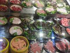-闻小豆贵州自助火锅(万象城店)