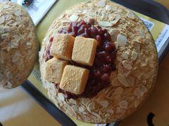 红豆年糕雪冰-劳顶笨咖啡(敦化店)