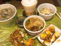 -六合夜市