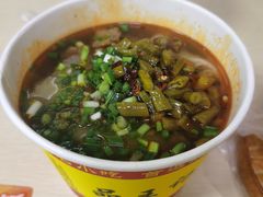 -江三王记牛杂馆(总店)