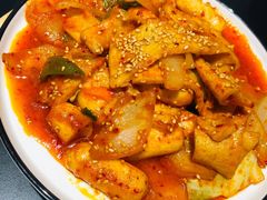 鱼饼炒年糕-博欧姆新派韩国料理·炸鸡(艾尚店)