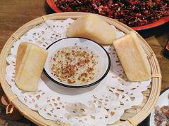 -杨记隆府重庆江湖菜(龙湖滨江天街店)
