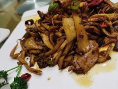 -国人川菜(李家村建东街店)