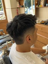 -MARTIN'S BARBER SHOP男士理发馆