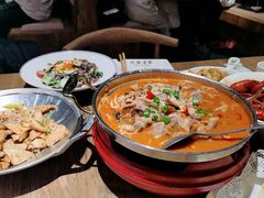 -叶派龙虾•招牌香辣蟹·海鲜(中海国际店)